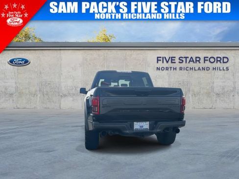 Used 2018 Ford F150 Raptor w/ Equipment Group 802A Luxury AWD/4WD image 8