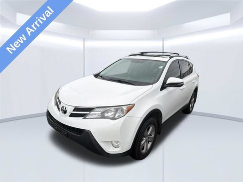 Used 2013 Toyota RAV4 XLE FWD image 1