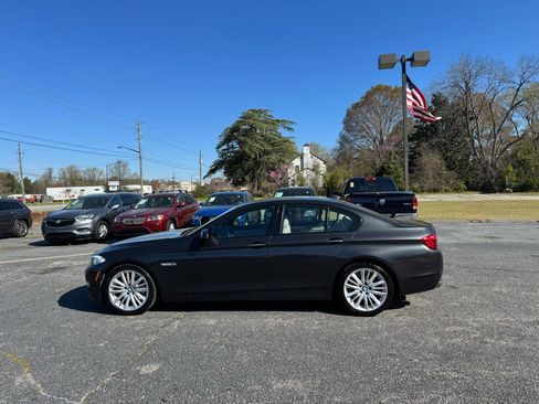 Used 2012 BMW 550i 4dr Sdn 550i RWD image 2