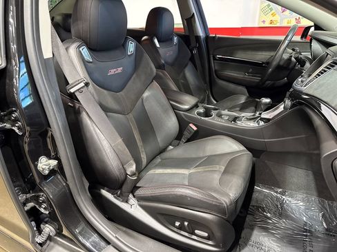 Used 2015 Chevrolet SS RWD image 78