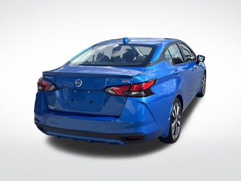 Used 2021 Nissan Versa SR w/ Convenience Package FWD image 7