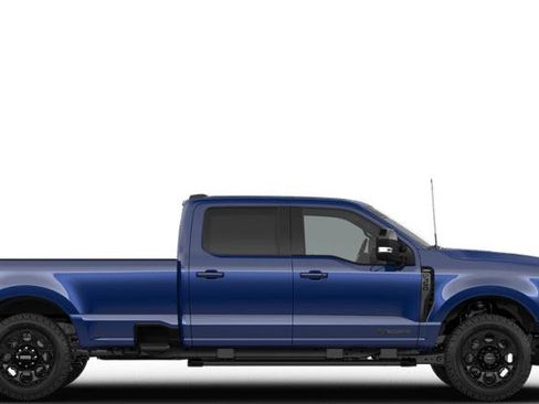 New 2026 Ford F350 Lariat w/ Black Appearance Package image 31