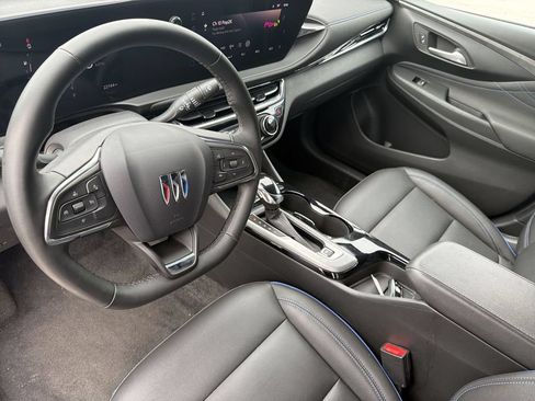 Used 2025 Buick Envista Sport Touring FWD image 20