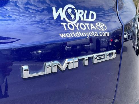 Used 2018 Jeep Renegade Limited w/ Advanced Technology Group image 10