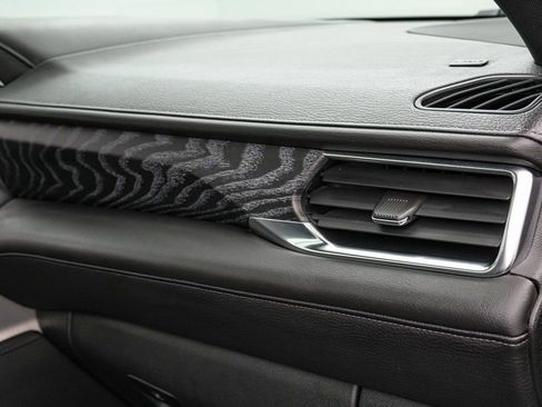 Used 2023 GMC Yukon Denali image 29