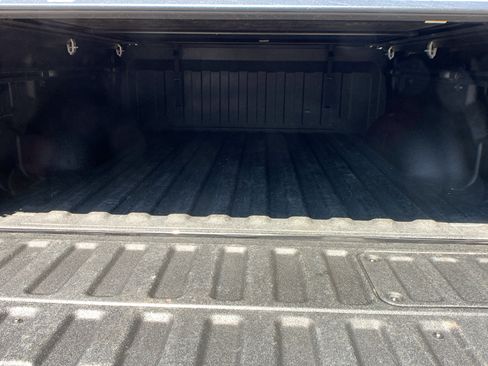 Used 2025 RAM 1500 Laramie AWD/4WD image 24