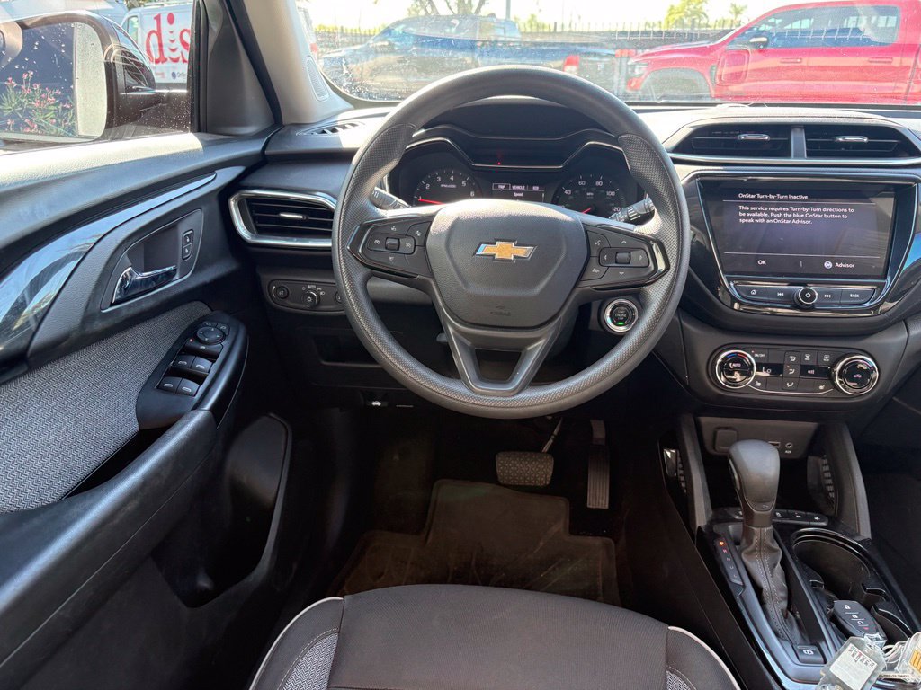 Used 2023 Chevrolet TrailBlazer LT w/ Convenience Package FWD image 6