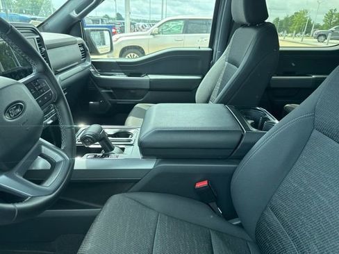 Used 2025 Ford F150 XLT w/ Equipment Group 301A Standard AWD/4WD image 3