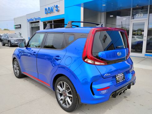 Used 2020 Kia Soul GT-Line Turbo FWD image 2
