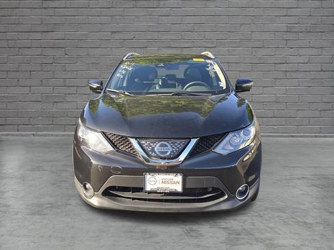 Used 2018 Nissan Rogue Sport SL w/ SL Premium Package AWD/4WD image 2