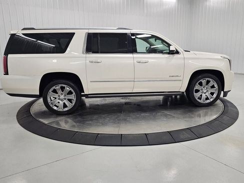 Used 2015 GMC Yukon XL Denali w/ Touring Package RWD image 6