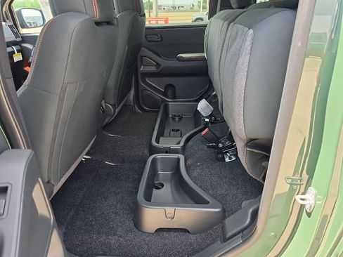 New 2026 Nissan Frontier PRO-4X w/ Pro-4x Convenience Package AWD/4WD image 40