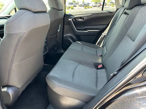 Used 2025 Toyota RAV4 XLE AWD/4WD image 26