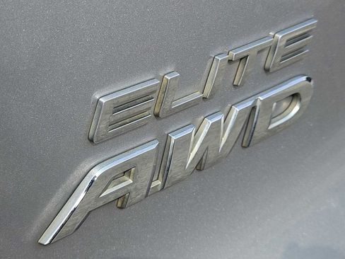 Used 2019 Honda Pilot Elite image 12
