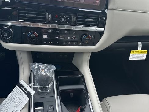 New 2026 Nissan Pathfinder SL FWD image 21