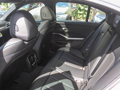 New 2026 BMW 330i Sedan w/ M Sport Package RWD image 17