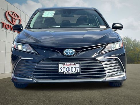 Certified 2022 Toyota Camry LE w/ Cold Weather Package FWD image 8