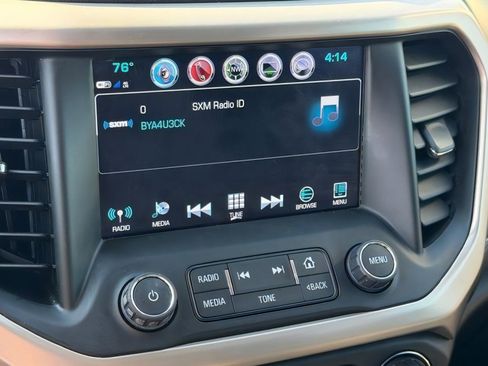 Used 2017 GMC Acadia Denali w/ Technology Package FWD image 27