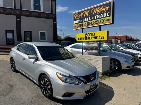 Used 2018 Nissan Altima 2.5 SV image 1