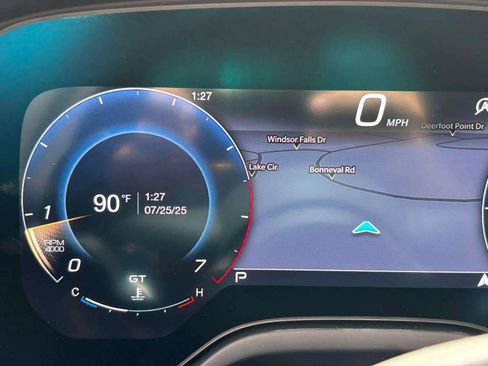 New 2025 Maserati Grecale GT image 32