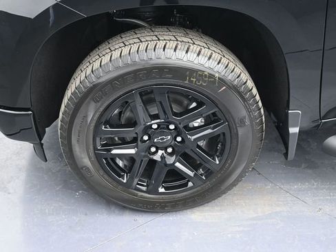 New 2026 Chevrolet Silverado 1500 Custom w/ LPO, Dark Essentials Package image 24