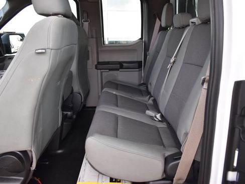Used 2016 Ford F150 XL w/ Equipment Group 101A Mid RWD image 13