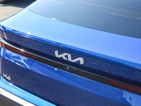 Used 2025 Kia K4 FWD image 9
