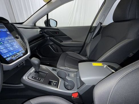 Used 2025 Subaru Crosstrek 2.5i Premium AWD/4WD image 22