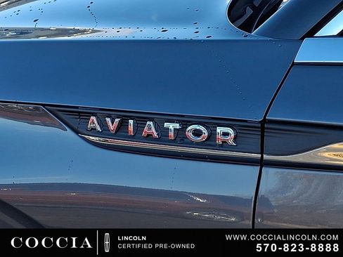 Certified 2025 Lincoln Aviator AWD image 30