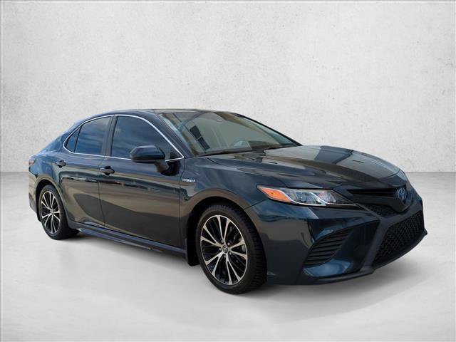 Used 2018 Toyota Camry SE FWD image 3