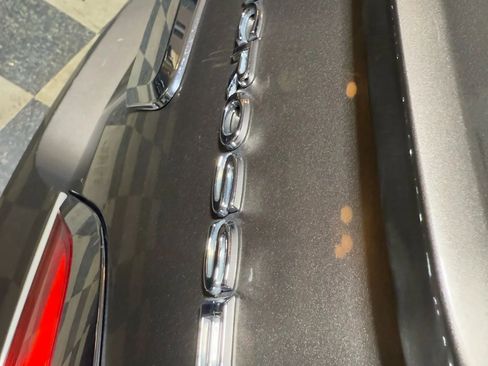 Used 2012 Buick LaCrosse FWD image 9