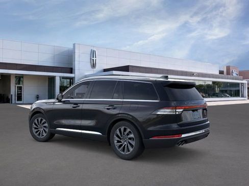New 2026 Lincoln Aviator 2WD image 5