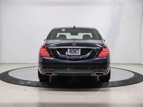 Used 2016 Mercedes-Benz S 550 Sedan image 3