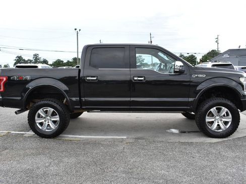 Used 2015 Ford F150 Platinum w/ Equipment Group 701A Luxury AWD/4WD image 6