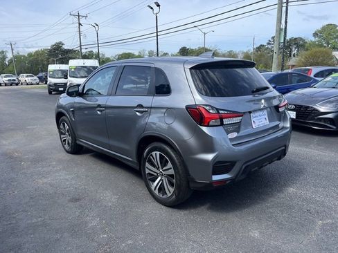 Used 2023 Mitsubishi Outlander Sport SE image 4