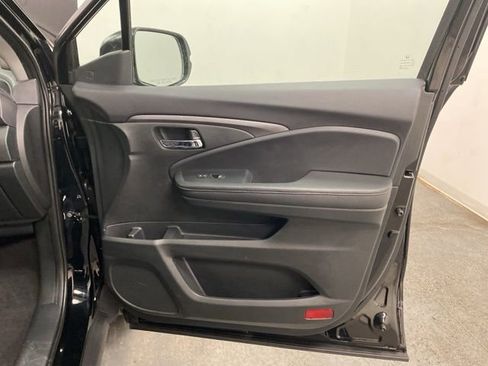 Certified 2023 Honda Ridgeline RTL image 24