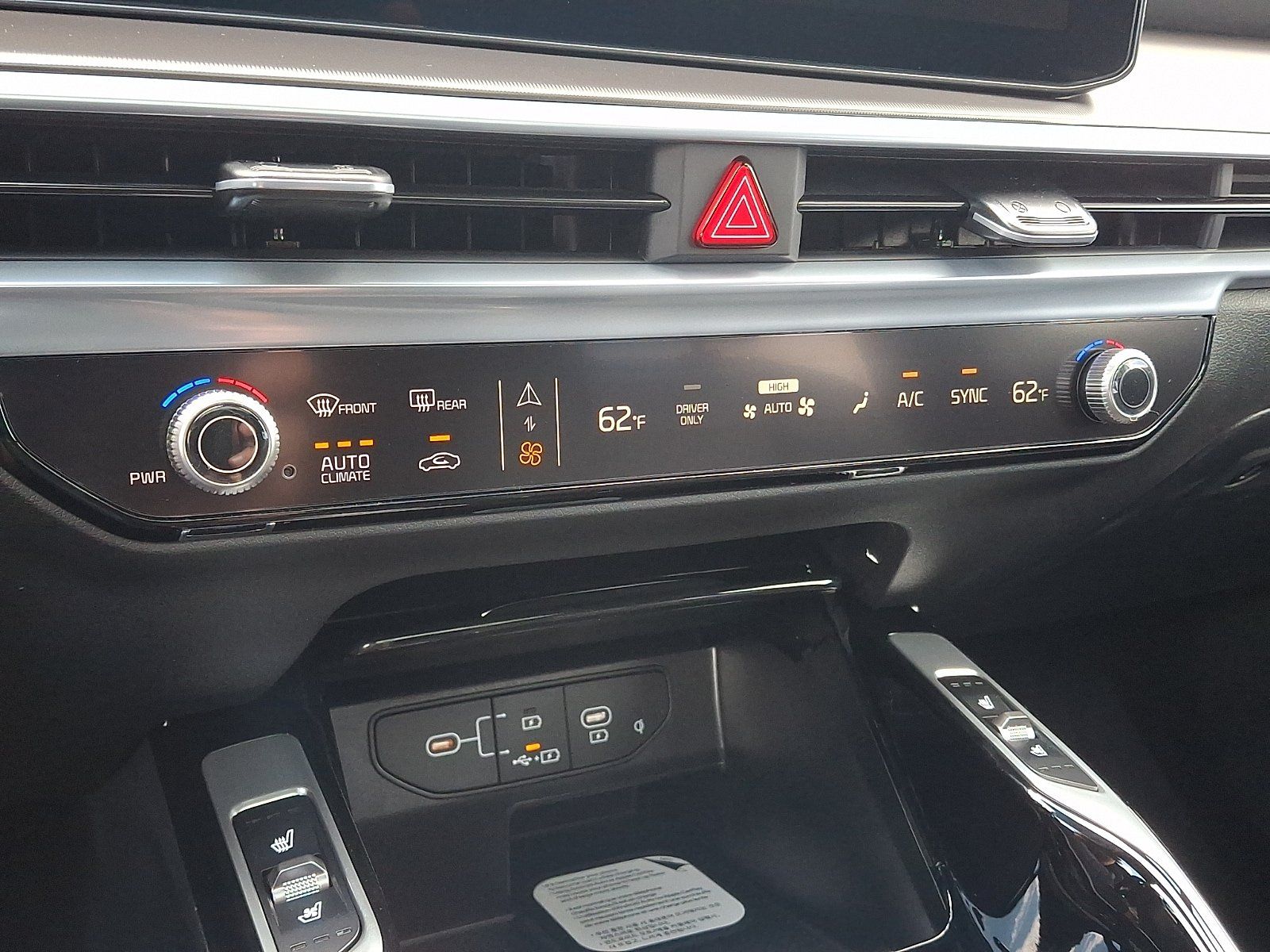 New 2026 Kia Sorento SX Prestige AWD/4WD image 16