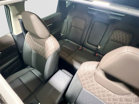 New 2026 Nissan Murano Platinum image 21