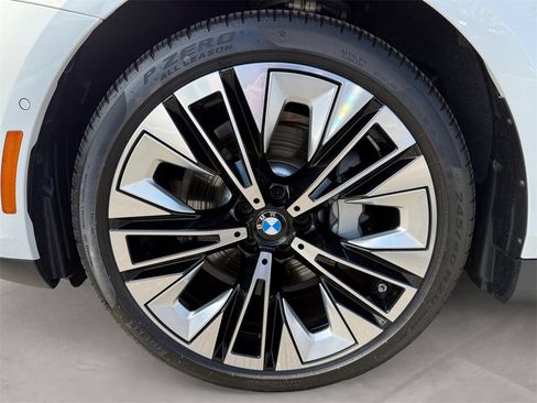 Certified 2024 BMW 530i xDrive 530i xDrive w/ Premium Package image 14