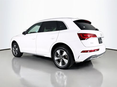 Certified 2023 Audi Q5 2.0T Premium Plus w/ Premium Plus Package image 5