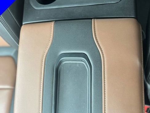 Used 2022 Chevrolet Silverado 3500 High Country image 20