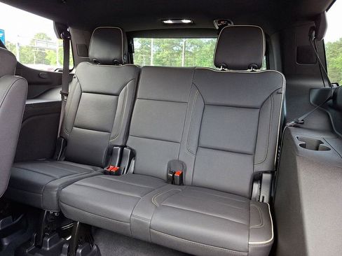 New 2025 Chevrolet Tahoe Premier w/ Sun And Tow Package AWD/4WD image 8