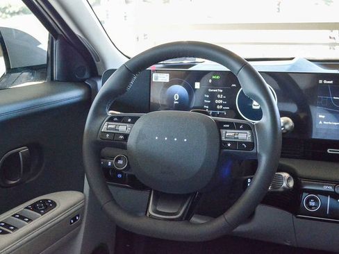 New 2026 Hyundai Ioniq 5 Limited image 17