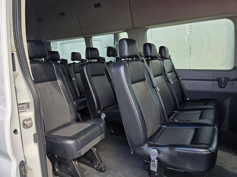 Used 2023 Ford Transit 350 XL RWD image 12