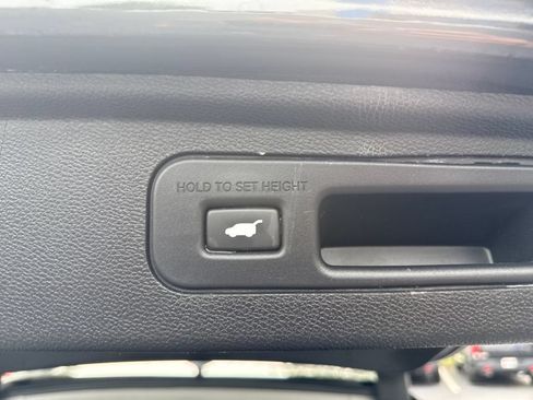 Used 2023 Honda Odyssey EX-L image 37