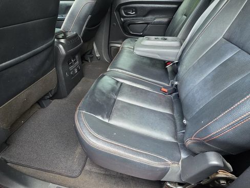 Used 2021 Nissan Titan PRO-4X w/ Pro-4x Convenience Package AWD/4WD image 7