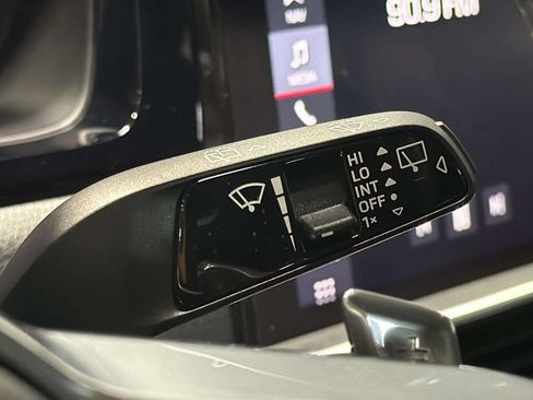 Used 2019 Porsche Cayenne AWD/4WD image 32