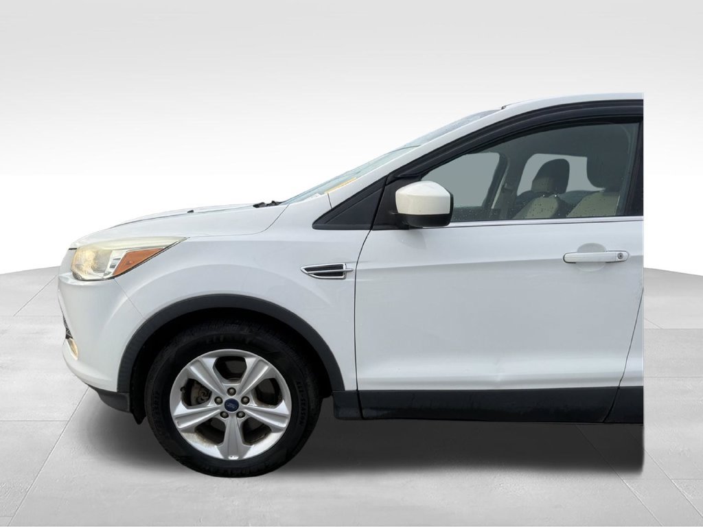 Used 2015 Ford Escape SE FWD image 23