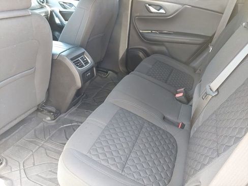Used 2021 Chevrolet Blazer LT FWD image 17