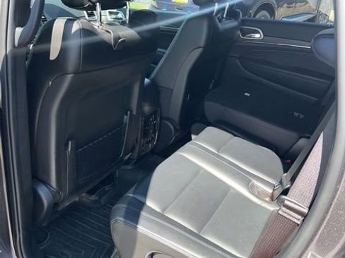 Used 2021 Jeep Grand Cherokee Limited w/ Luxury Group II image 17